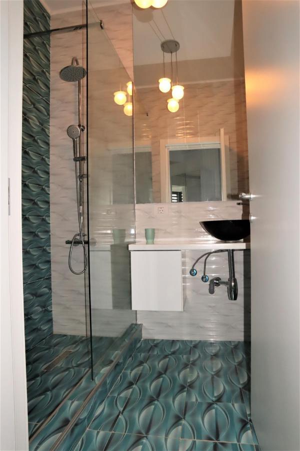 Donny Luxury Apartment Năvodari Buitenkant foto