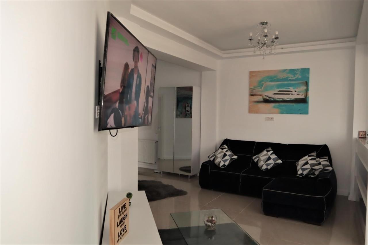Donny Luxury Apartment Năvodari Buitenkant foto